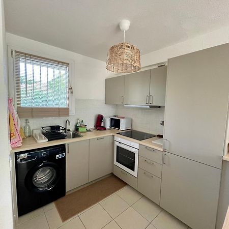 Superbe Duplex Refait A Neuf ! Lägenhet Hyères Exteriör bild